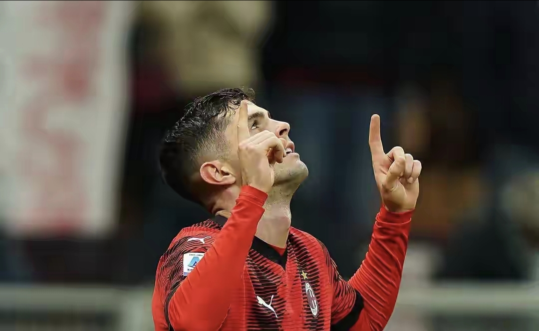 爱游戏体育-从莱万多夫斯基迎来十五赛季高光表现到拉齐奥赛前扳平良机，波尔图国际比赛日调整名单